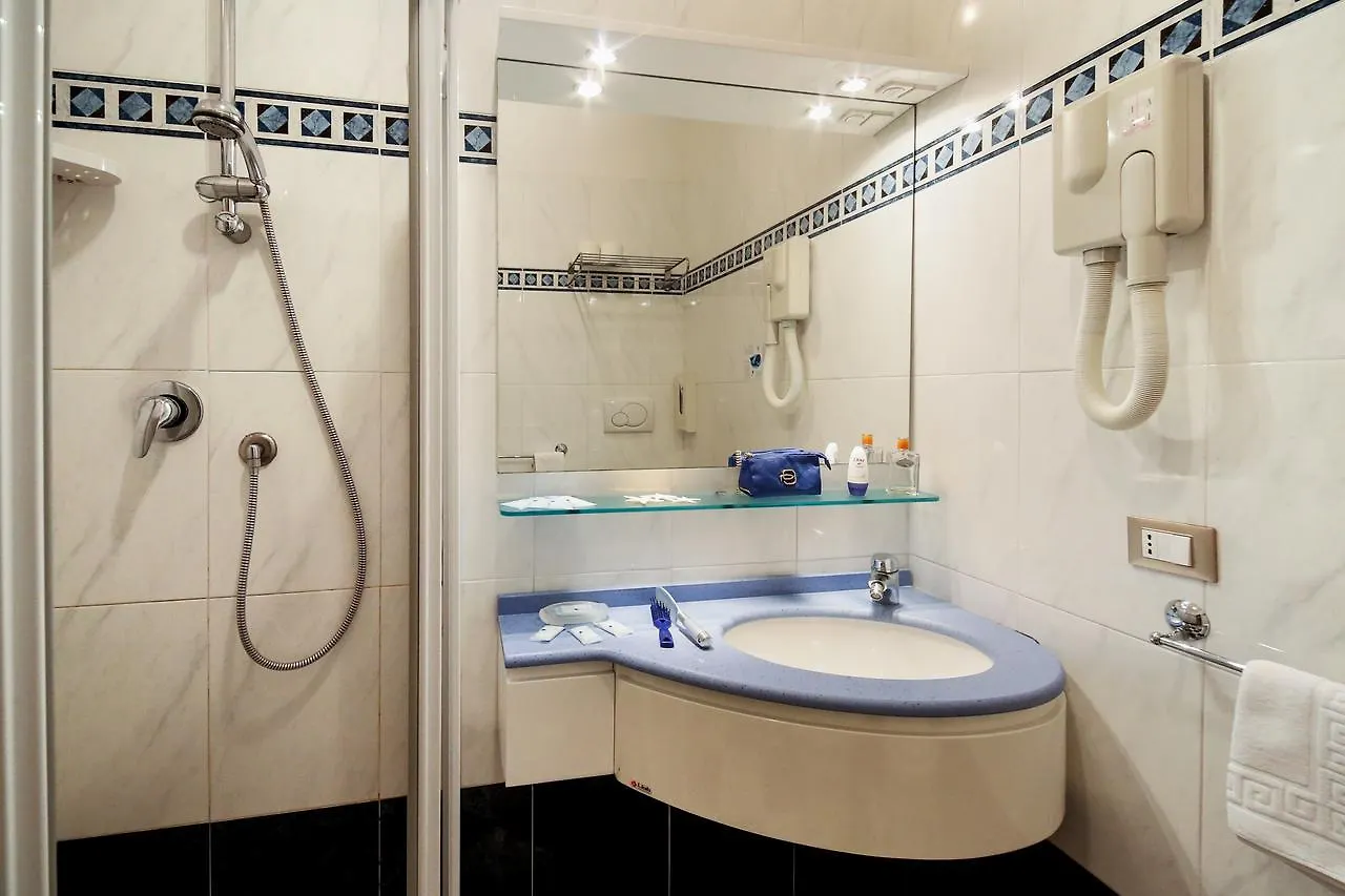 Hotel Sorriso Lido di Classe 3*,